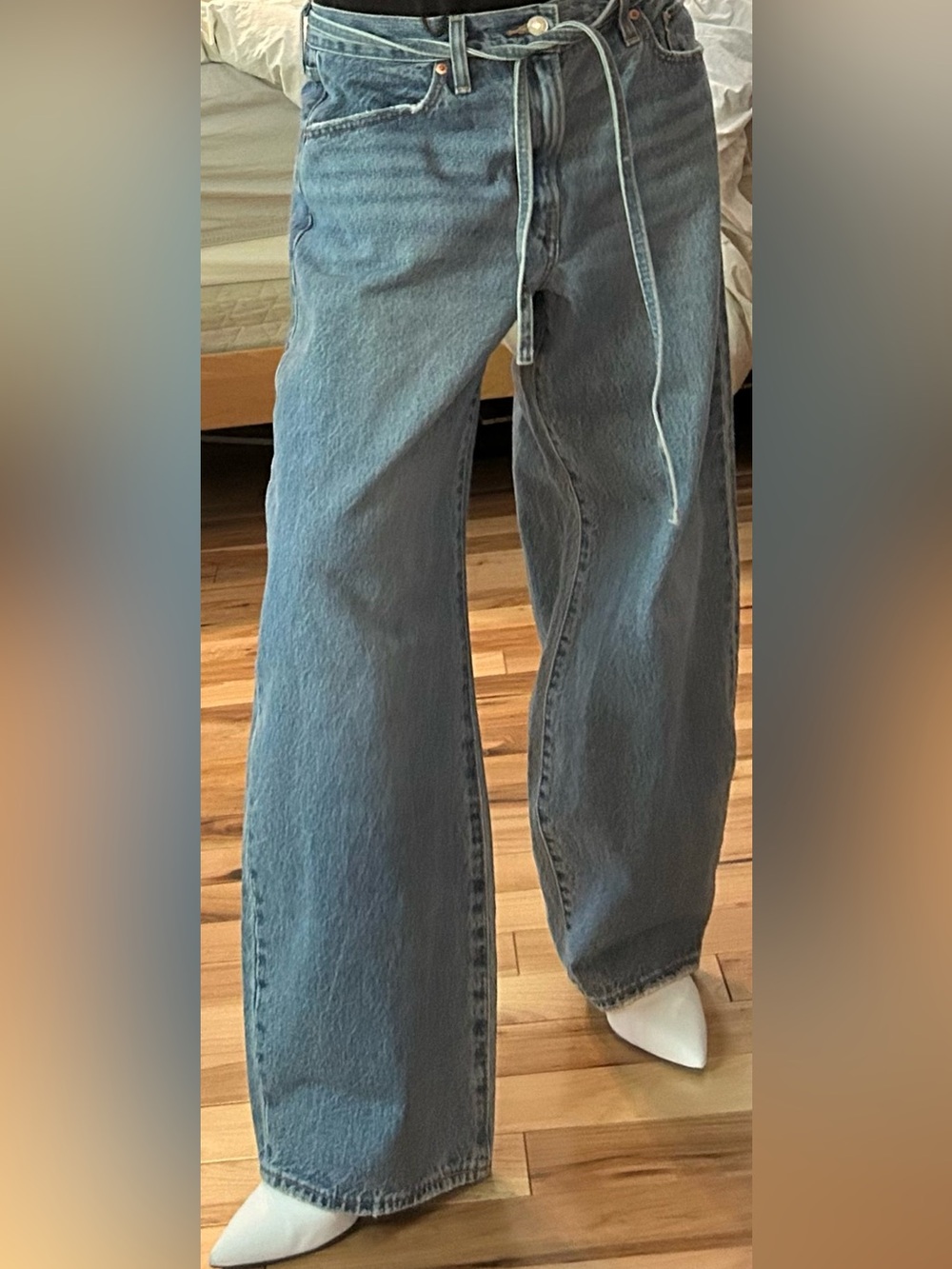 Levi’s ’94 Baggy Wide Leg XL Balloon Jeans Medium Wash with Removable Drawstring